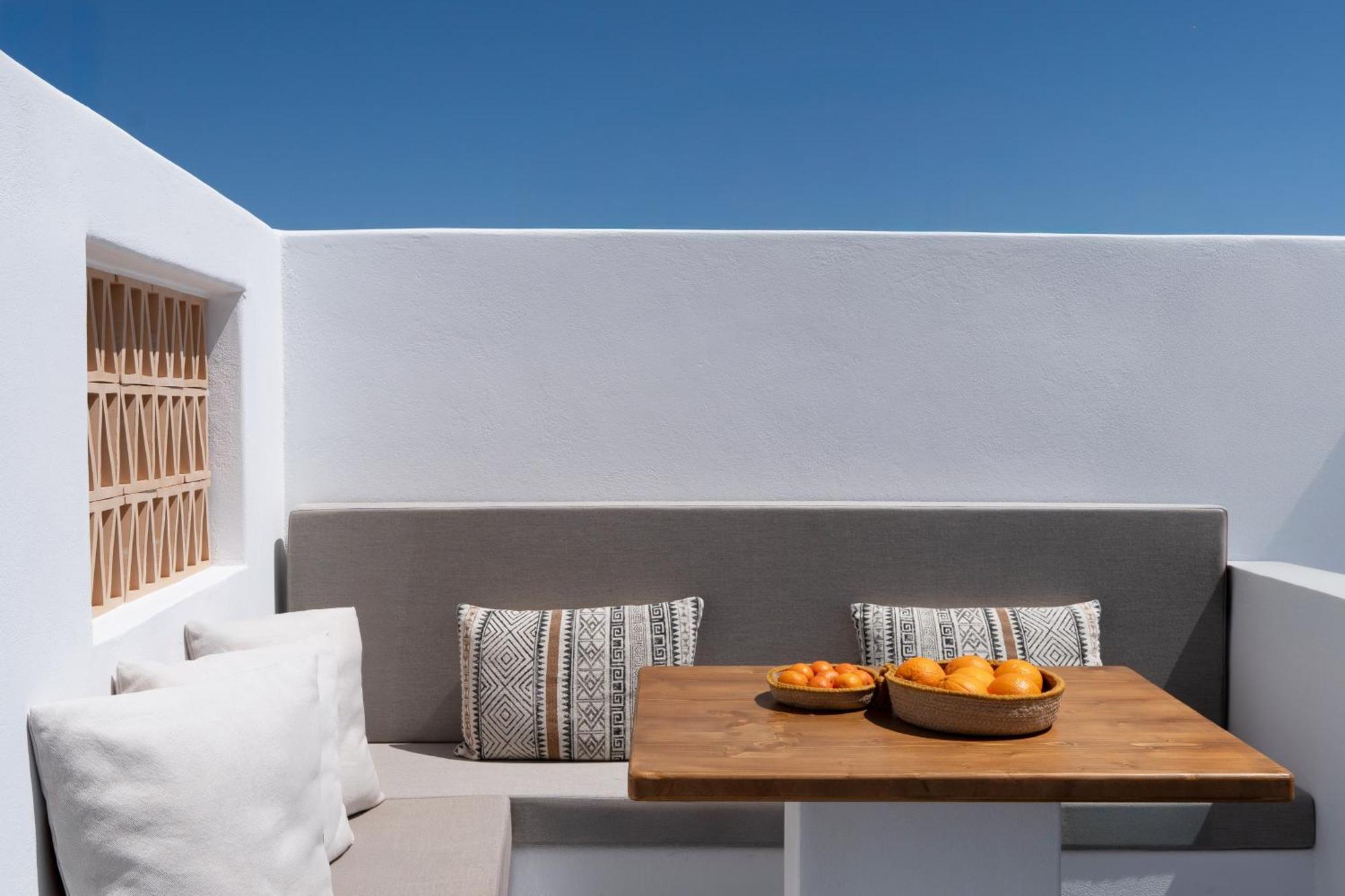 Cilon Suites Santorini 易莫洛林 外观 照片